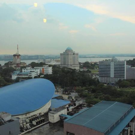 Suasana Suites D'Home Jb Johor Bahru Exteriör bild